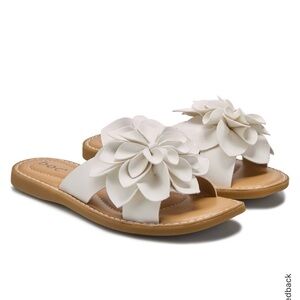 b.o.c. Women's Cream Floral Sandals